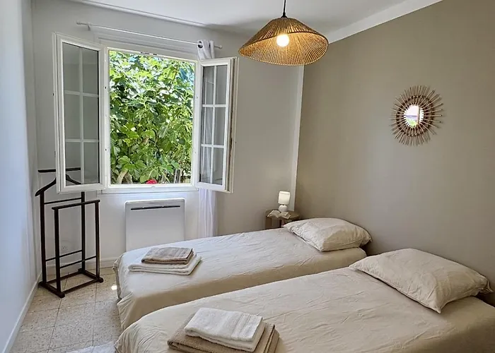 Nyaraló La Douce Parenthese *