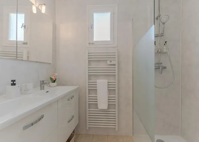 La Douce Parenthese Nyaraló Talence